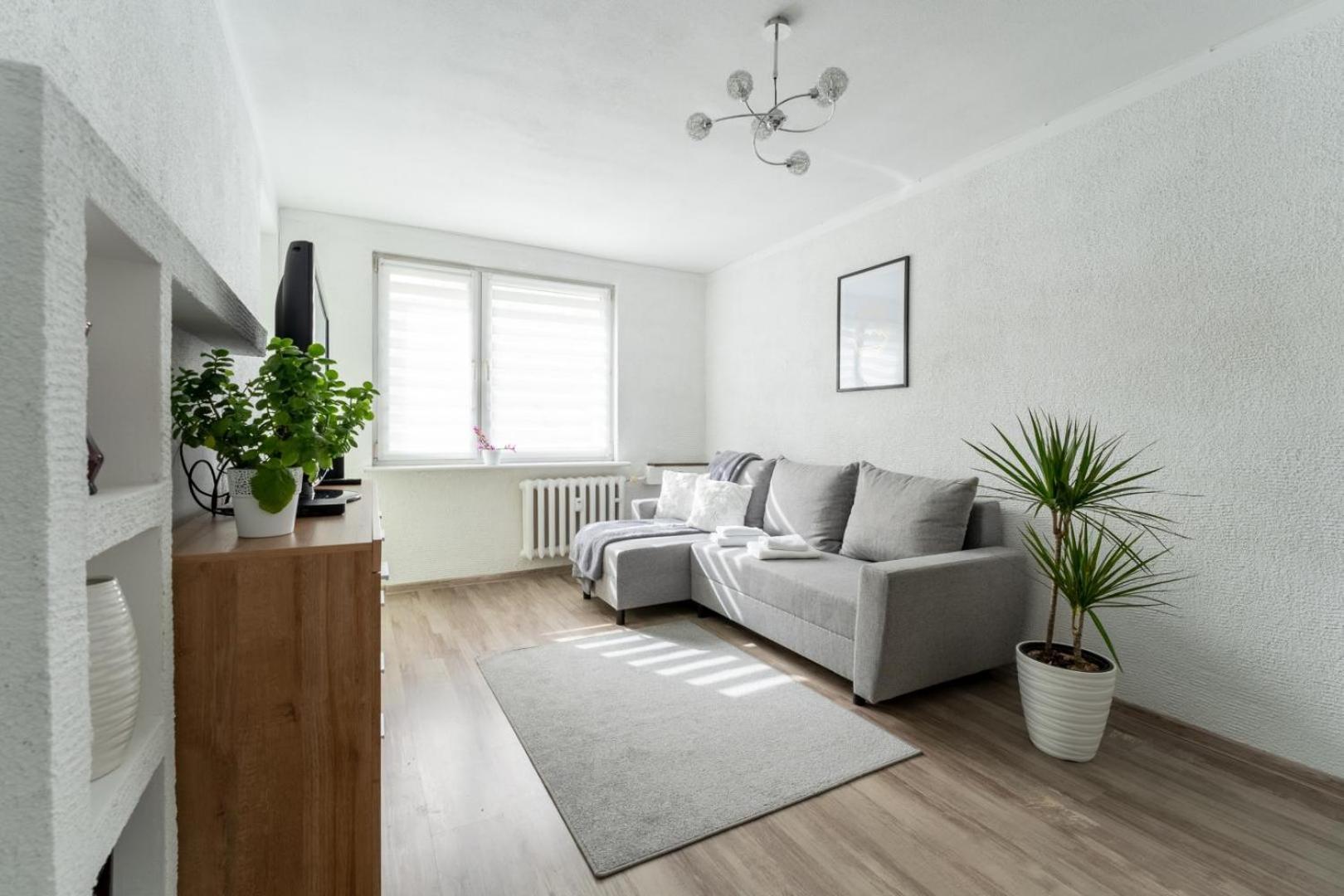 Apartament Gold - 2 Osobne Sypialnie Z Balkonem - Spaceapart Еленя-Гура Экстерьер фото