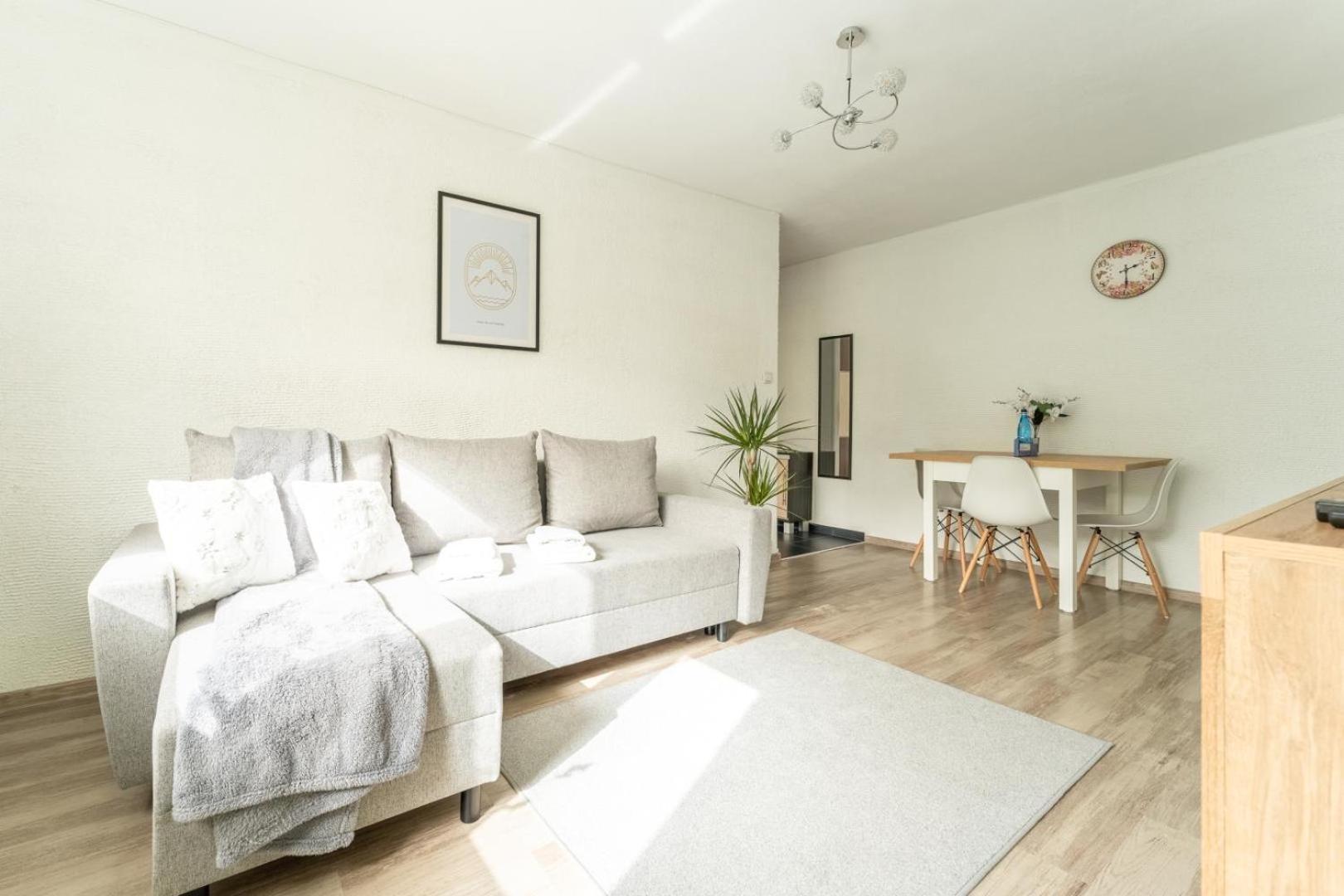 Apartament Gold - 2 Osobne Sypialnie Z Balkonem - Spaceapart Еленя-Гура Экстерьер фото